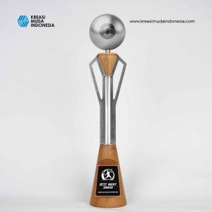 Piala Tenis Best Night Smash KMI Piala Tenis Best Night Smash