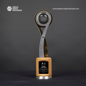 Plakat Kerjasama BKKBN Solo dan UNS