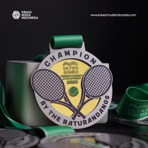 Medali Kejuaraan Ultra Dome Tennis Tourney KMI Medali Kejuaraan Ultra Dome Tennis Tourney