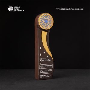 Plakat Apresiasi Sekolah Archiocesan Comission for Catholic School KMI Plakat Apresiasi Sekolah Archiocesan Comission for Catholic School